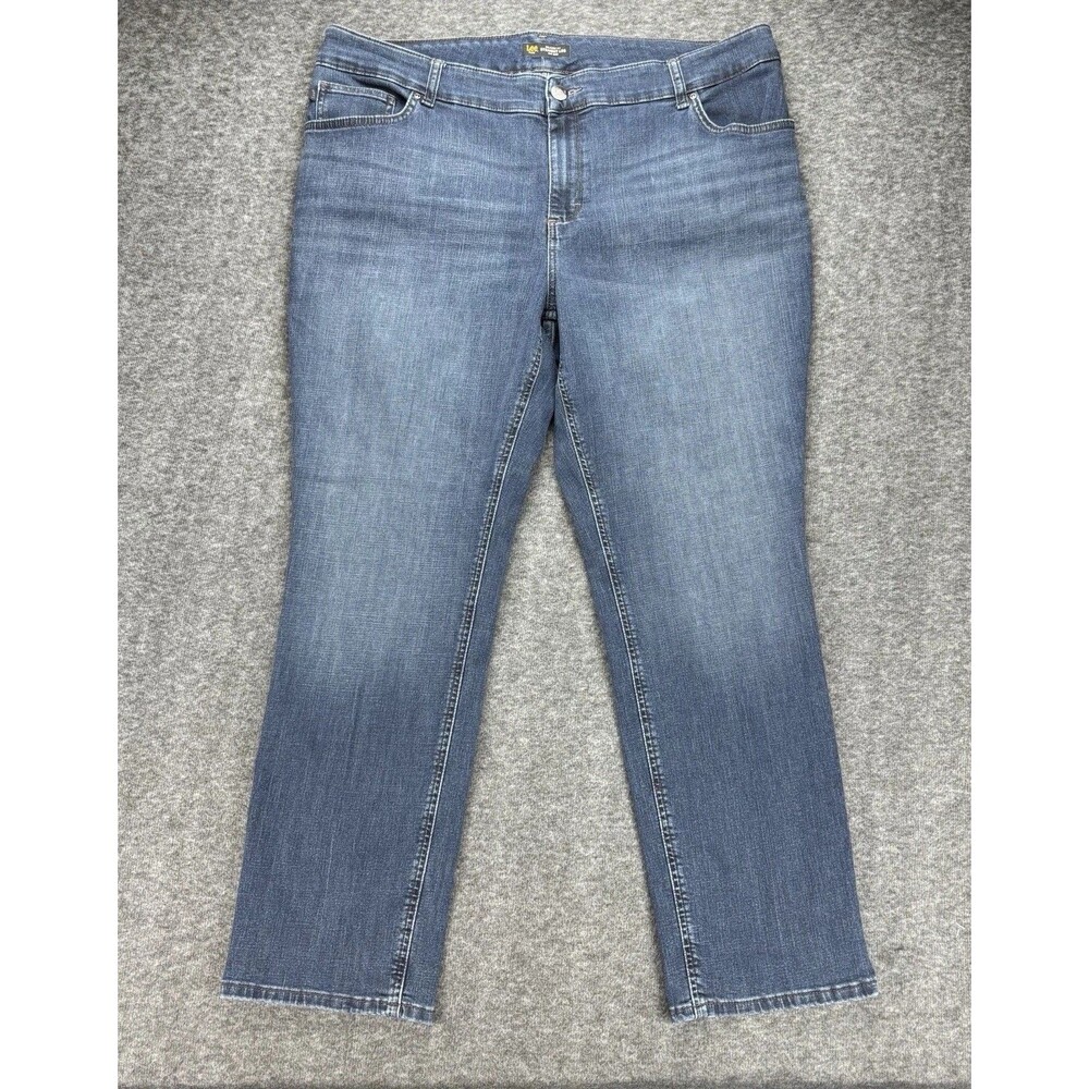 Lee Plus Women’s Jeans 20W Medium Relaxed Fit Straight Leg Mid Rise Stretch Blue